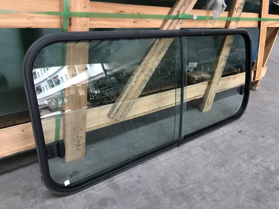 Auto Glass for Toyota Coaster Bb30 1993- Widnshield Side Door Glass